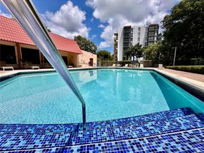 3301 N Country Club Dr 410, Aventura FL 33180