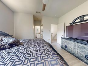 809 NW 170th Ter 26, Pembroke Pines FL 33028