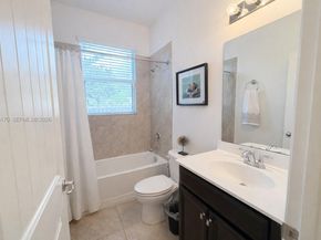 4103 NE 20th St, Homestead FL 33033
