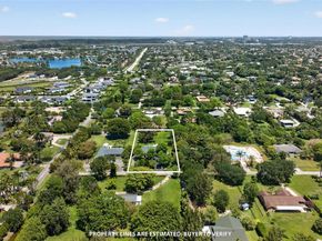 14755 SW 18th Ct, Davie FL 33325