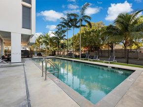 13800 Highland Dr 504, North Miami Beach FL 33181