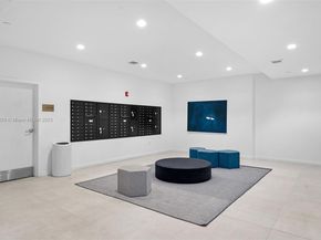 13800 Highland Dr 504, North Miami Beach FL 33181