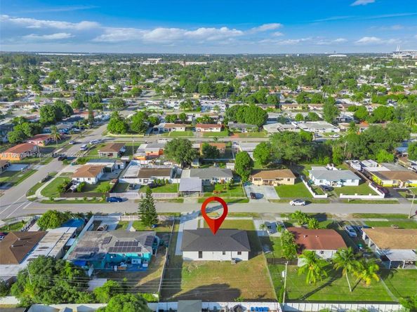 3310 NW 172nd Ter, Miami Gardens FL 33056