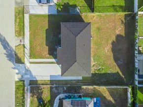 3310 NW 172nd Ter, Miami Gardens FL 33056