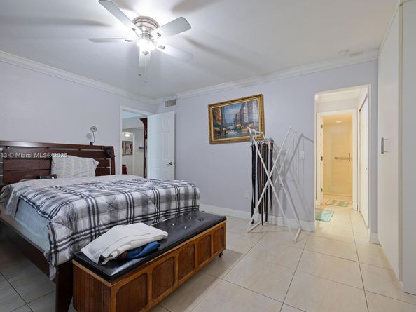 7401 SW 82nd St 109S, Miami FL 33143