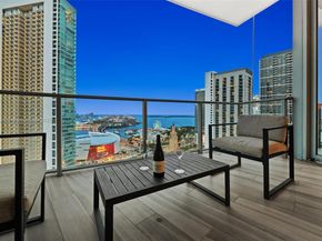 851 NE 1st Ave 2809, Miami FL 33132