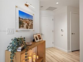 851 NE 1st Ave 2809, Miami FL 33132