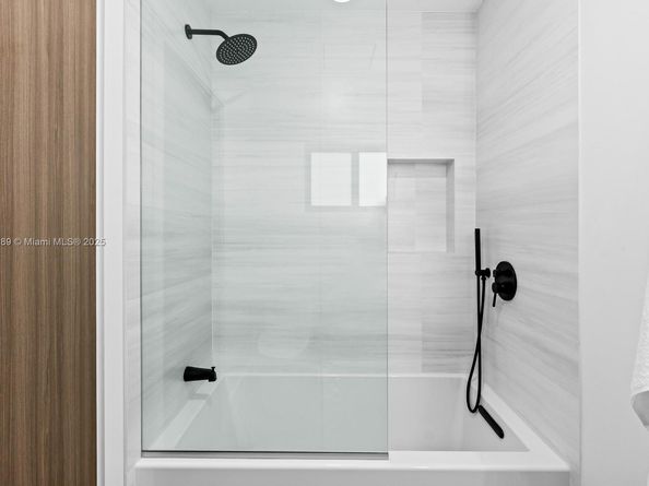 85 W Shore Dr W, Miami FL 33133