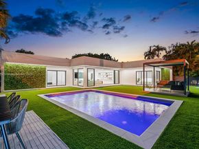 85 W Shore Dr W, Miami FL 33133