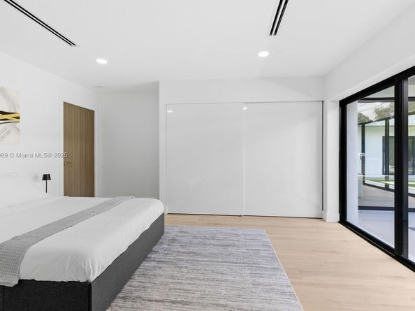 85 W Shore Dr W, Miami FL 33133