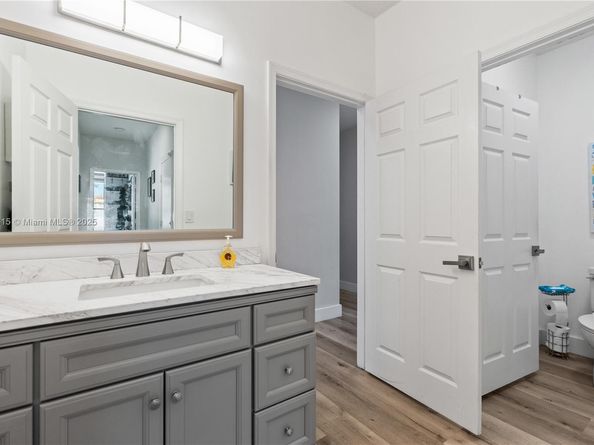 16120 SW 11th St, Pembroke Pines FL 33027