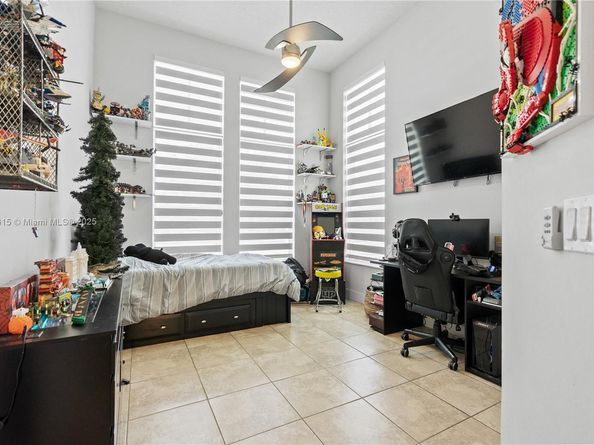 16120 SW 11th St, Pembroke Pines FL 33027