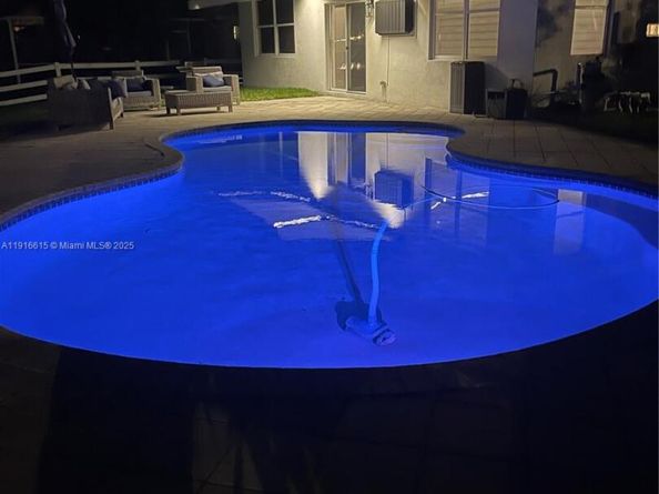 16120 SW 11th St, Pembroke Pines FL 33027