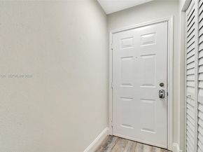 2445 NW 33rd St 1410, Oakland Park FL 33309