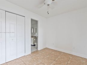 14985 SW 48th Ter 26H, Miami FL 33185