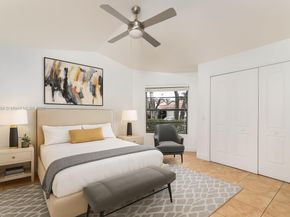 14985 SW 48th Ter 26H, Miami FL 33185