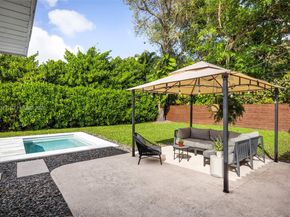 6609 SW 62nd Ter, South Miami FL 33143