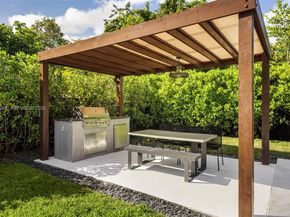 6609 SW 62nd Ter, South Miami FL 33143