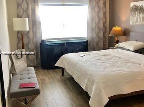 400 Kings Point Dr 820, Sunny Isles Beach FL 33160