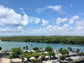 400 Kings Point Dr 820, Sunny Isles Beach FL 33160
