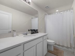 3142 Poinciana St, Lauderdale Lakes FL 33311