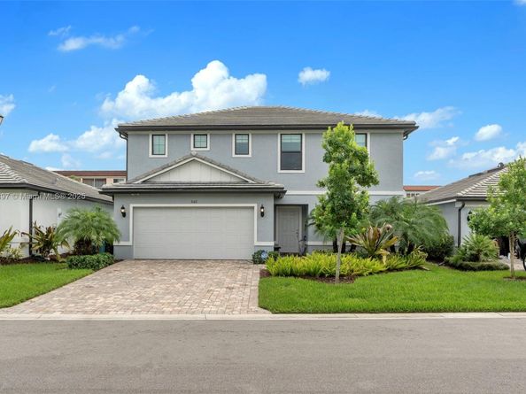 3142 Poinciana St, Lauderdale Lakes FL 33311