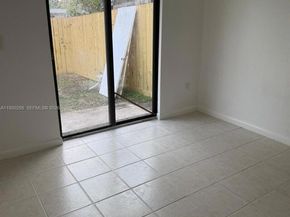 14316 SW 283rd St 14316, Homestead FL 33033