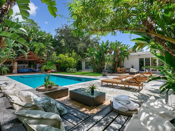 575 Hibiscus Ln, Miami FL 33137