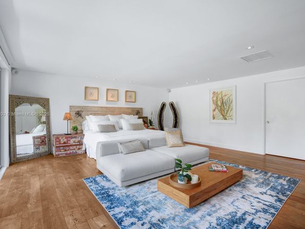 575 Hibiscus Ln, Miami FL 33137