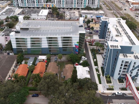 2030 Taylor St, Hollywood FL 33020