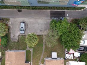 2030 Taylor St, Hollywood FL 33020