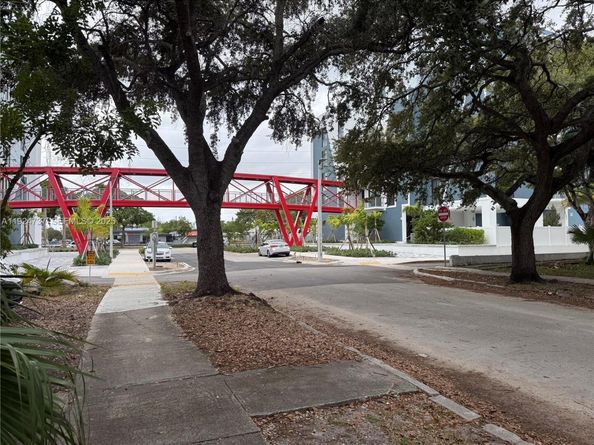 2030 Taylor St, Hollywood FL 33020