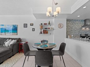 6900 Bay Dr 10H, Miami Beach FL 33141