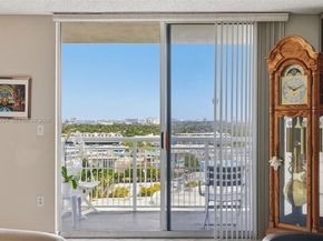 1688 West Ave 1205, Miami Beach FL 33139