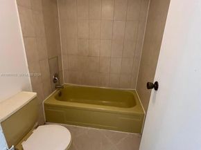 4354 NW 9th Ave 132D, Deerfield Beach FL 33064