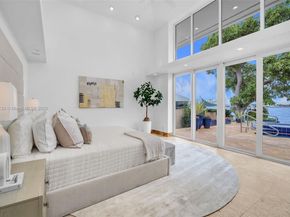 1925 Harbourview Dr, Fort Lauderdale FL 33316