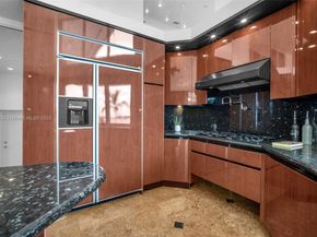 1925 Harbourview Dr, Fort Lauderdale FL 33316
