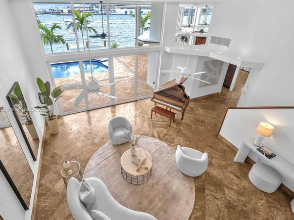 1925 Harbourview Dr, Fort Lauderdale FL 33316