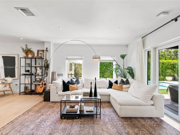 480 NE 103rd St, Miami Shores FL 33138