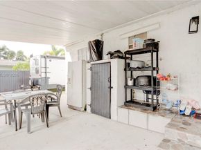 10529 NW 35th Ave, Miami FL 33147