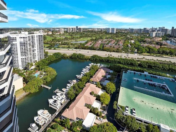 3530 Mystic Pointe Dr 3107, Aventura FL 33180