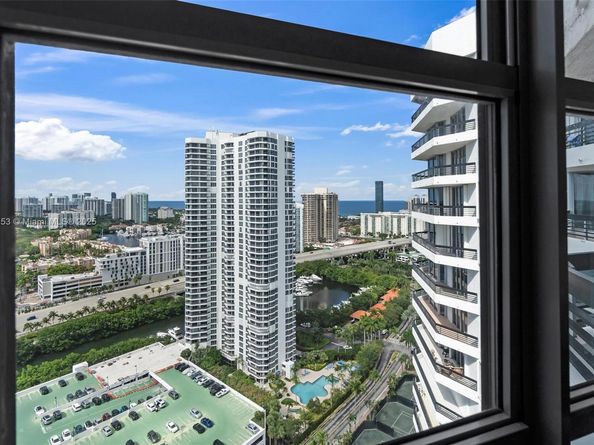 3530 Mystic Pointe Dr 3107, Aventura FL 33180