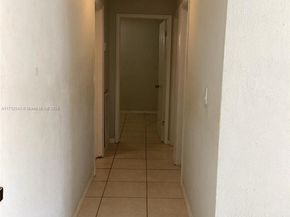 5741 Simms St, Hollywood FL 33021