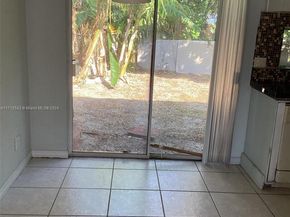 5741 Simms St, Hollywood FL 33021