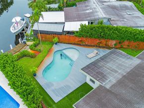 2406 Marathon Ln, Fort Lauderdale FL 33312