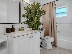 5400 Van Buren St, Hollywood FL 33021