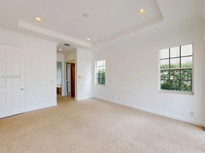4713 Village Way, Davie FL 33314
