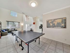 126 Cameron Ct, Weston FL 33326
