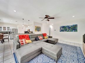 126 Cameron Ct, Weston FL 33326