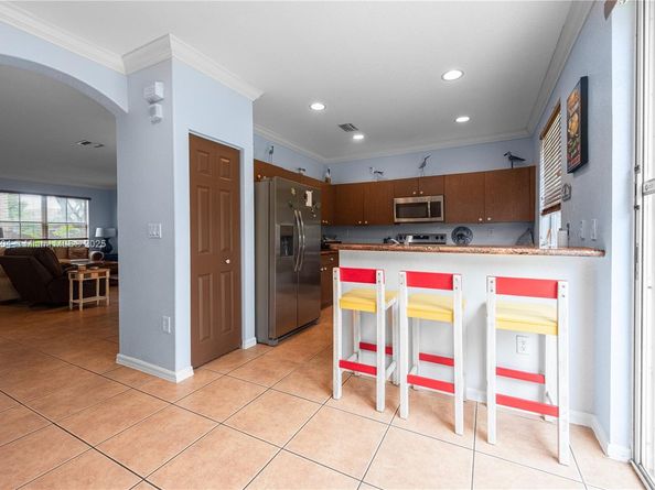 1316 SE 18th Ter, Homestead FL 33035